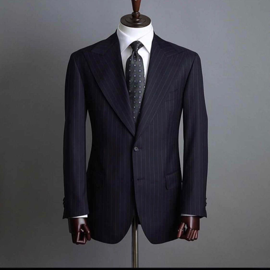 The eBespoke Suit — A Fully Bespoke Suit, Made Only for You